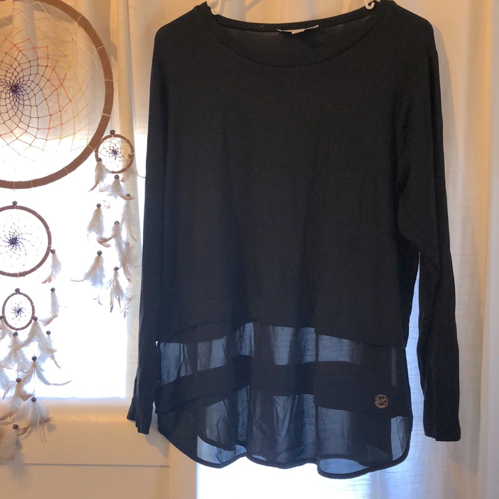 Blouse sweater